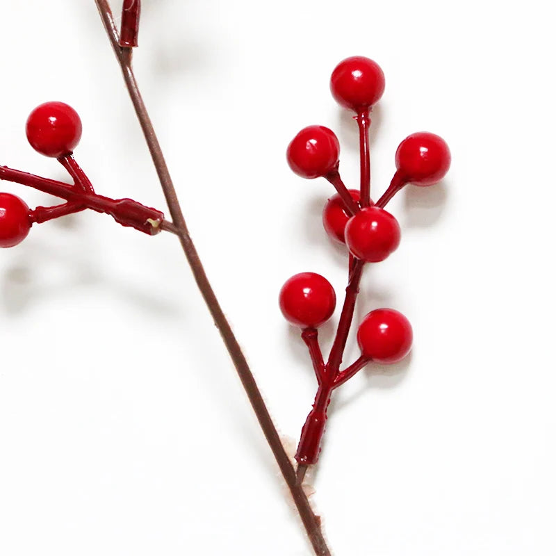 190cm Red Berry String Pendant – Christmas Tree & Party Decor