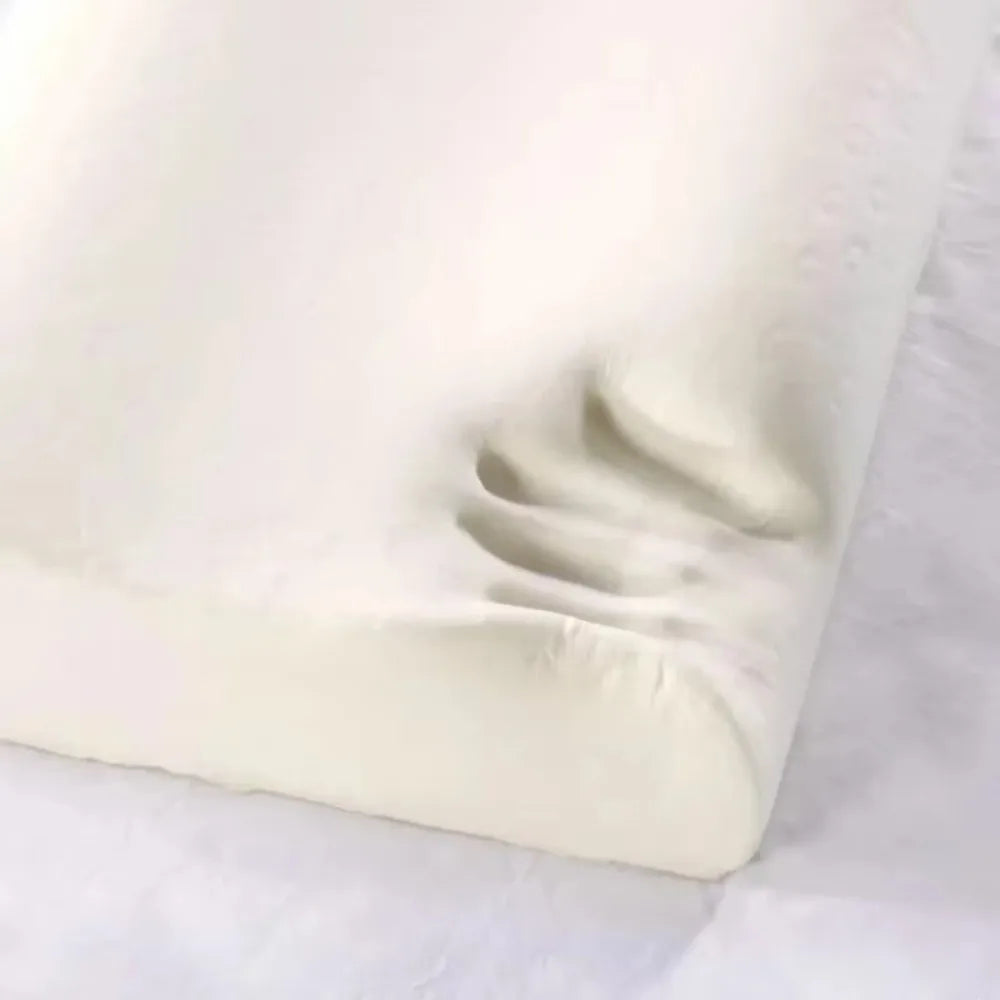 Slow Rebound Bamboo Fiber Memory Foam Pillow – 40×25cm