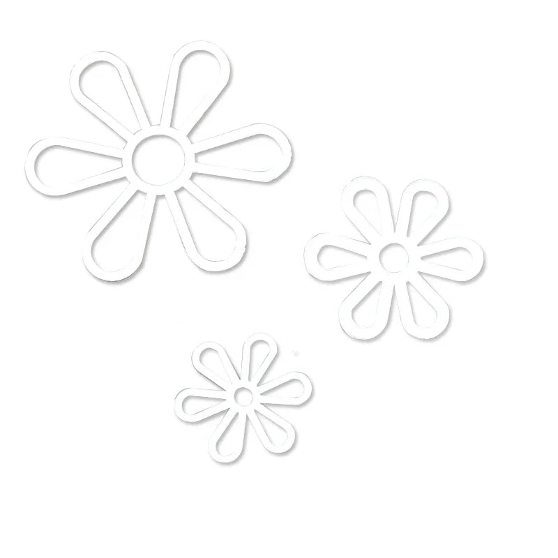 50-Pack Plastic Six Petal Flower Weaving DIY Craft Accessories