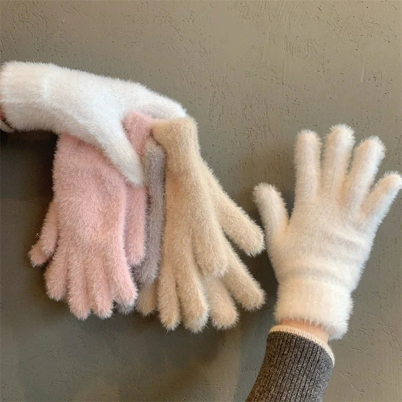 Women's Winter Warm Plush Velvet Gloves – Windproof Knit