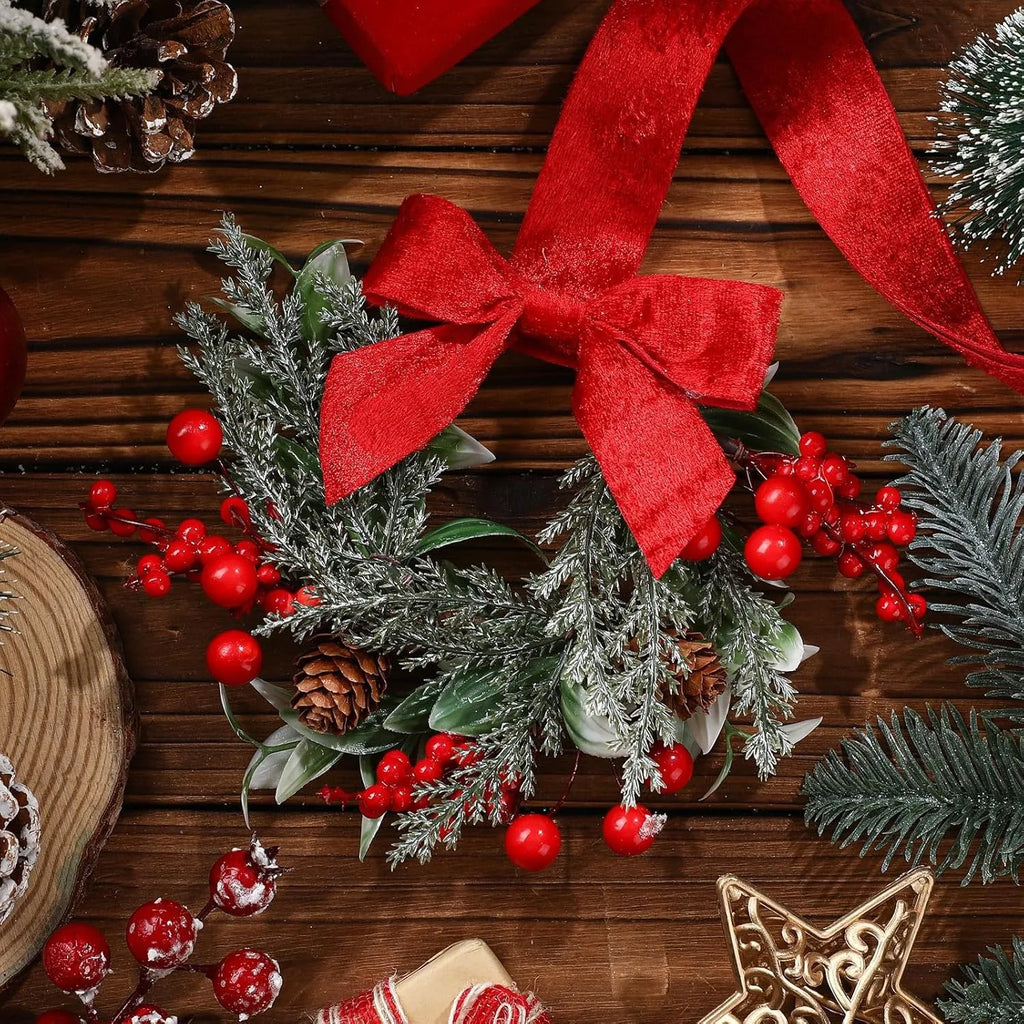Mini Christmas Wreath with Red Berries | Festive Holiday Decor
