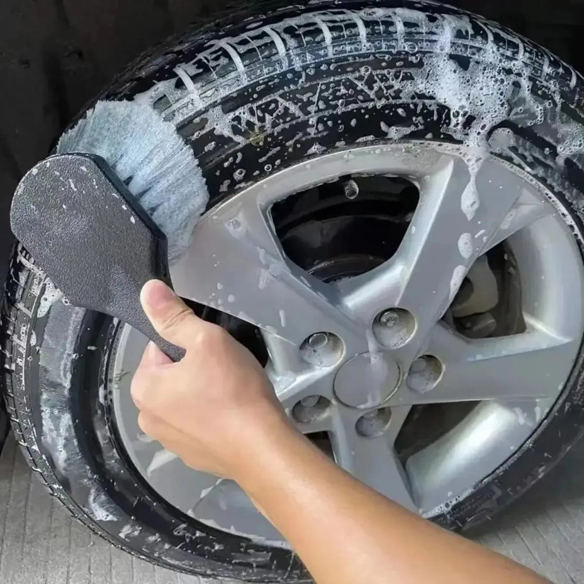 Short Handle Car Wheel & Tire Rim Detail Cleaning Brush