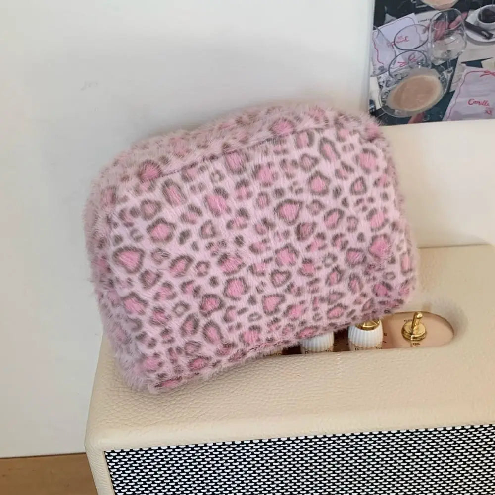 Fuzzy Leopard Print Makeup Bag – Large Capacity Travel Organizer