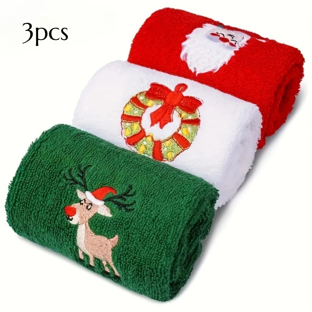 Vintage Christmas Cotton Towels – Santa & Reindeer Design