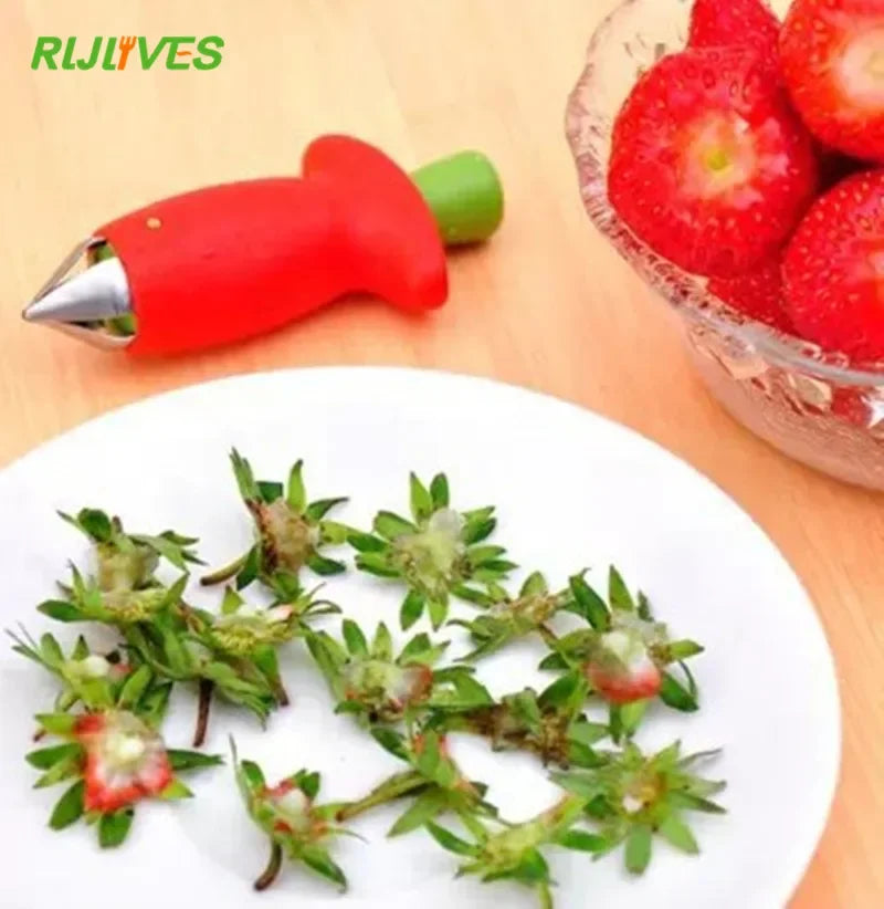 Strawberry Huller & Stem Remover – Stainless Steel Fruit Corer