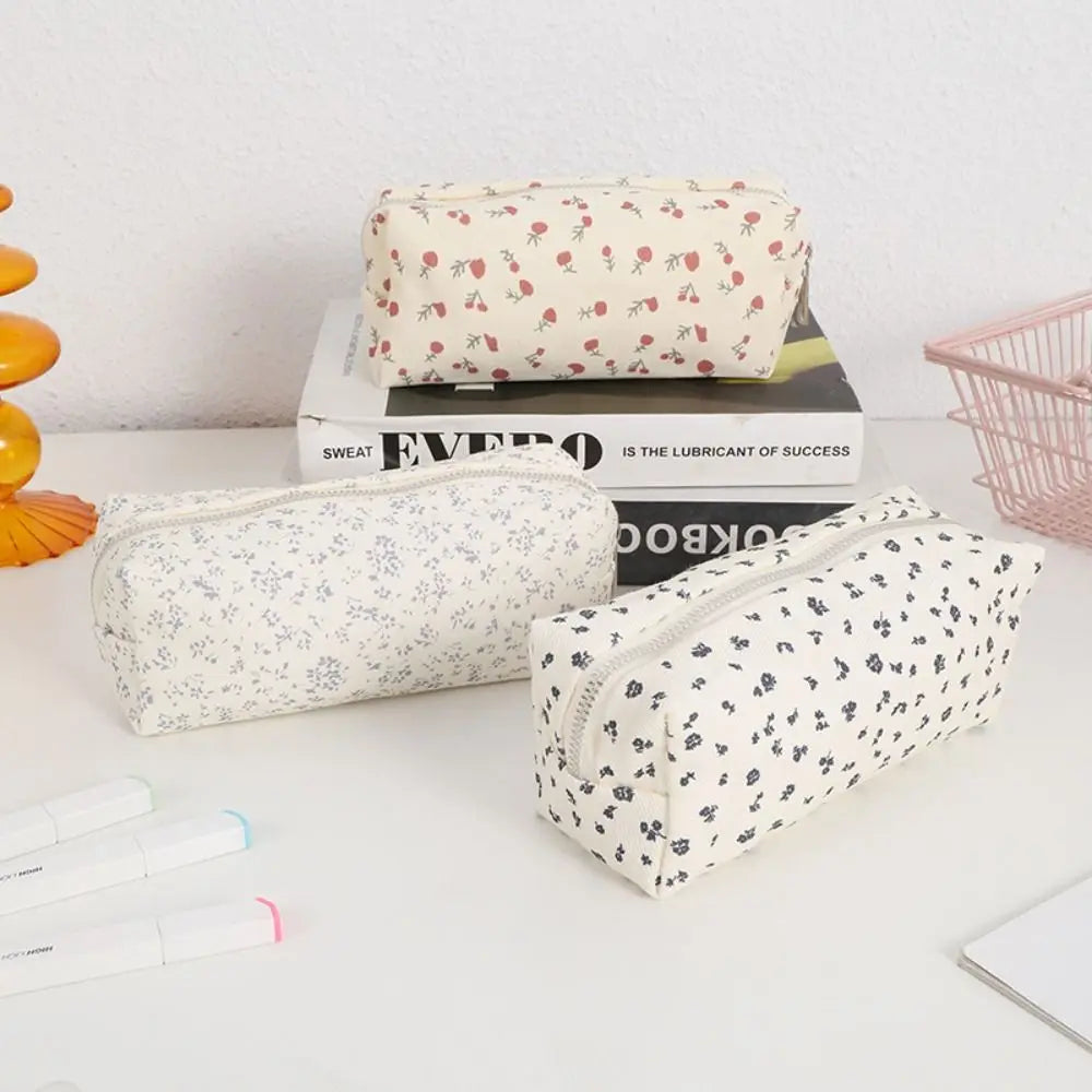 Floral Canvas Pencil Case – Large Capacity Pen Bag