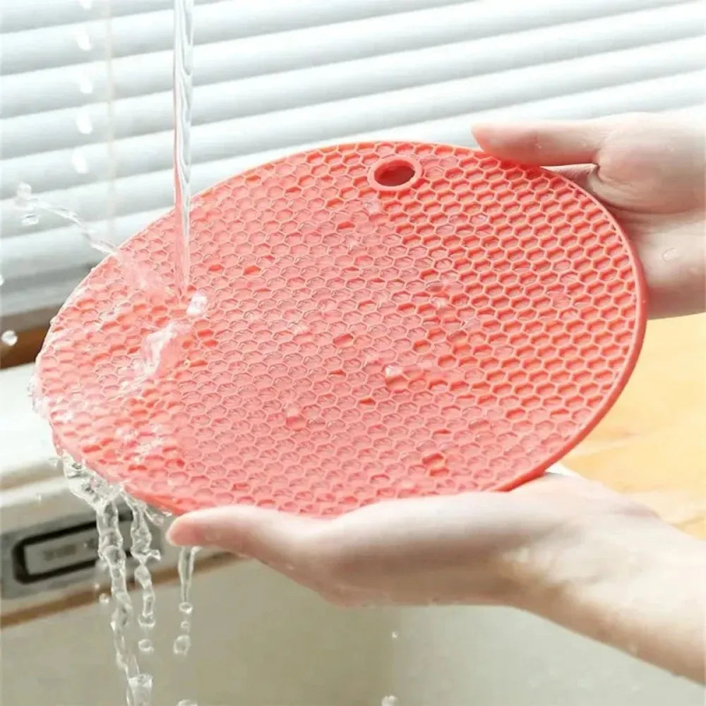Round Silicone Kitchen Mat – Non-Slip Heat Resistant Trivet