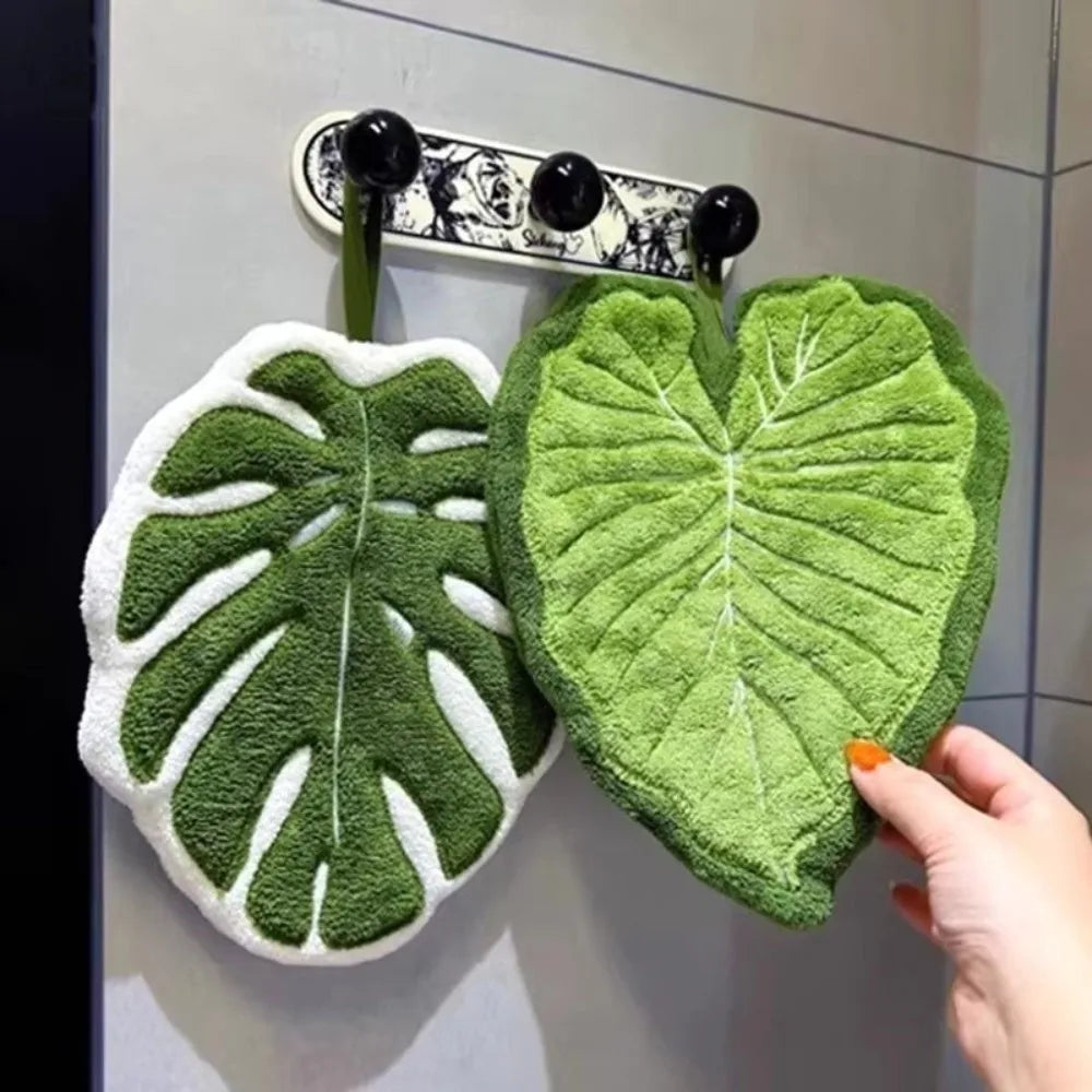 Cartoon Leaf Coral Velvet Hand Towel – Kitchen & Bathroom
