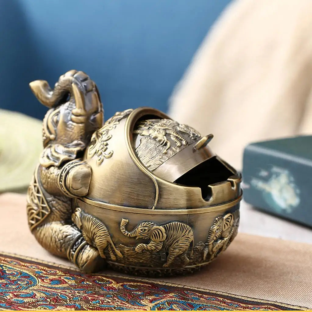 Vintage Elephant Ashtray with Windproof Lid – Zinc Alloy Decor