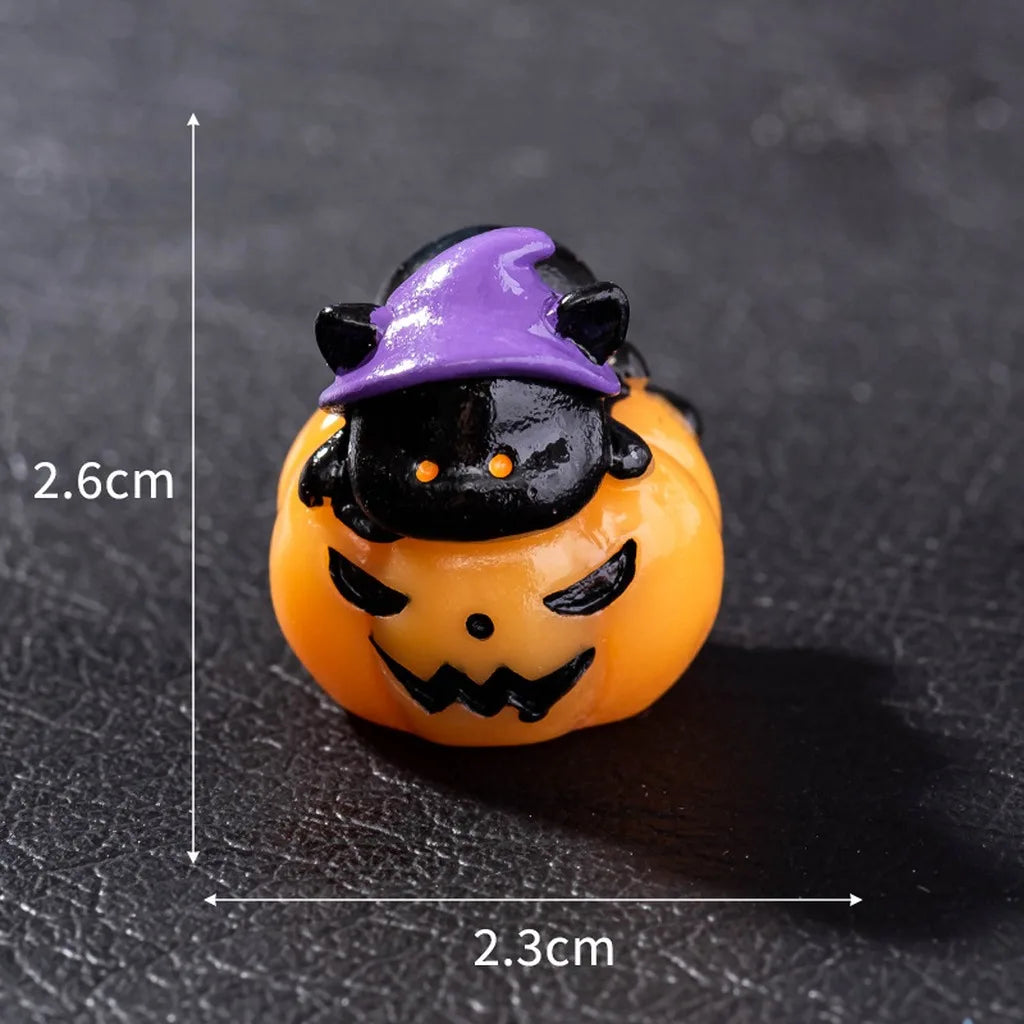 Resin Miniature Halloween Figurine | Desktop Holiday Décor