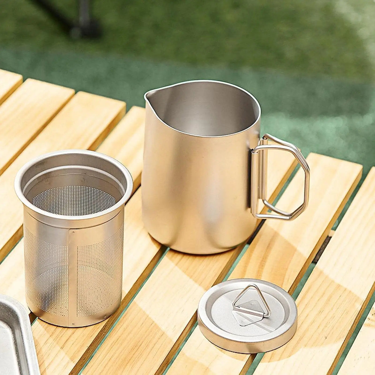 Titanium Kung Fu Tea Set – Portable Travel Teapot & 4 Cups