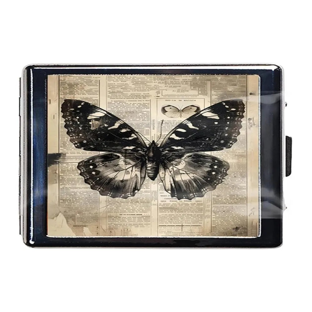Vintage Metal Card Case – Snap-Close ID & Business Card Holder