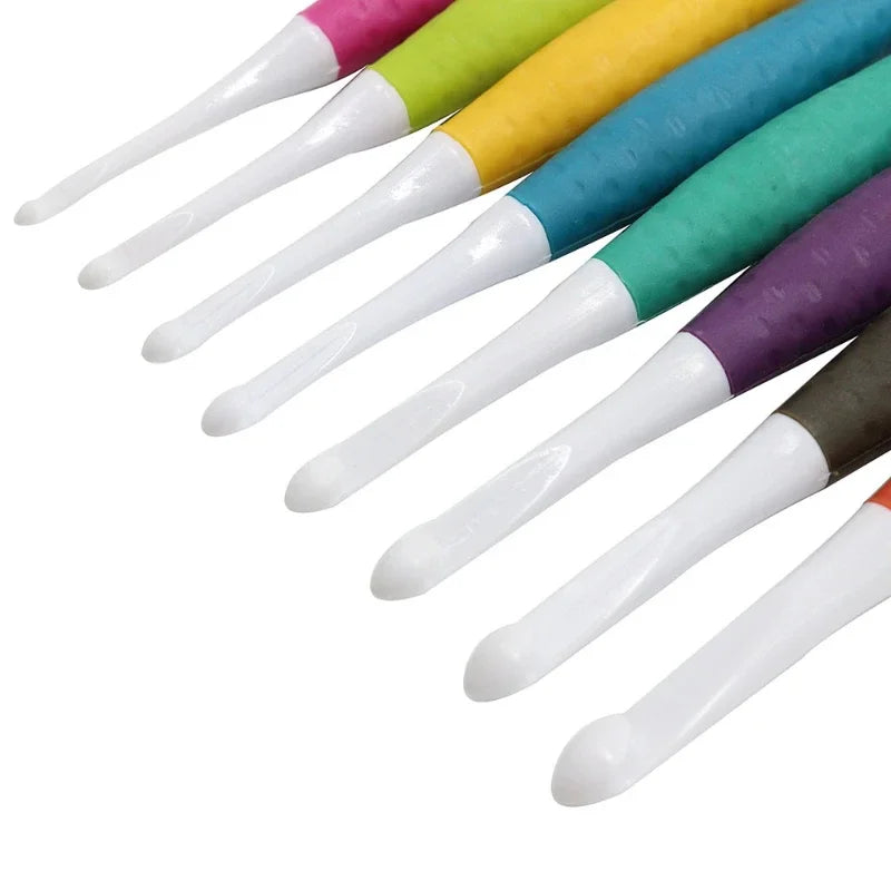 8-Piece Crochet Hook Set with Soft Anti-Slip Handles