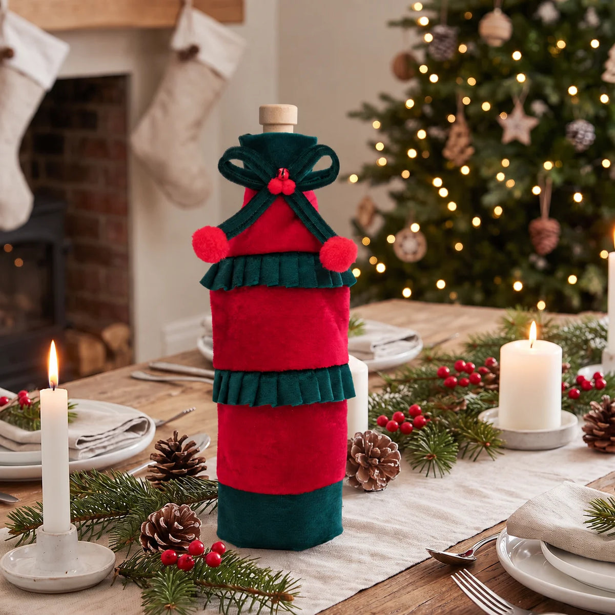 Christmas Wine Bottle Cover – Velvet Festive Holiday Décor