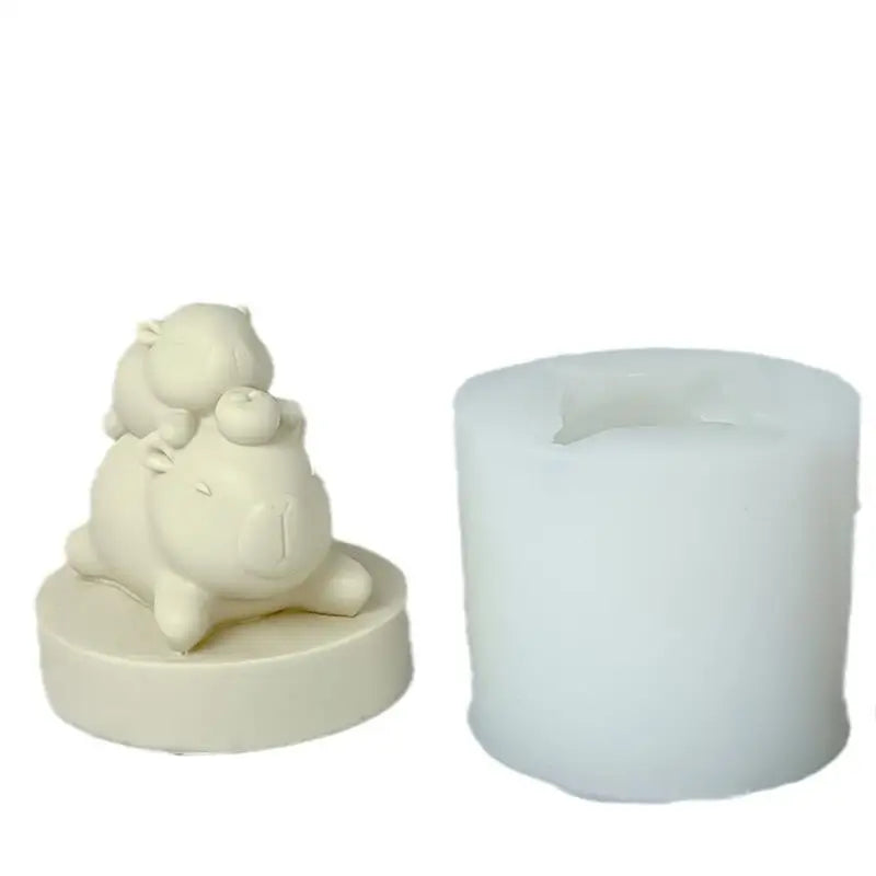 Capybara Silicone Mold – Jelly, Pudding & Baking Mould