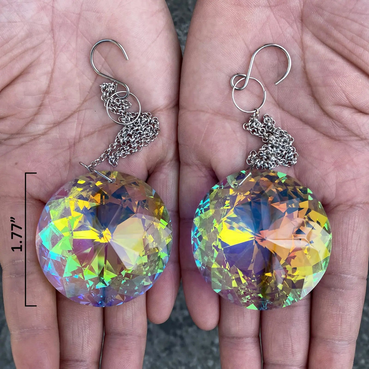 Crystal Sun Catcher Prism – Glass Rainbow Maker Pendant