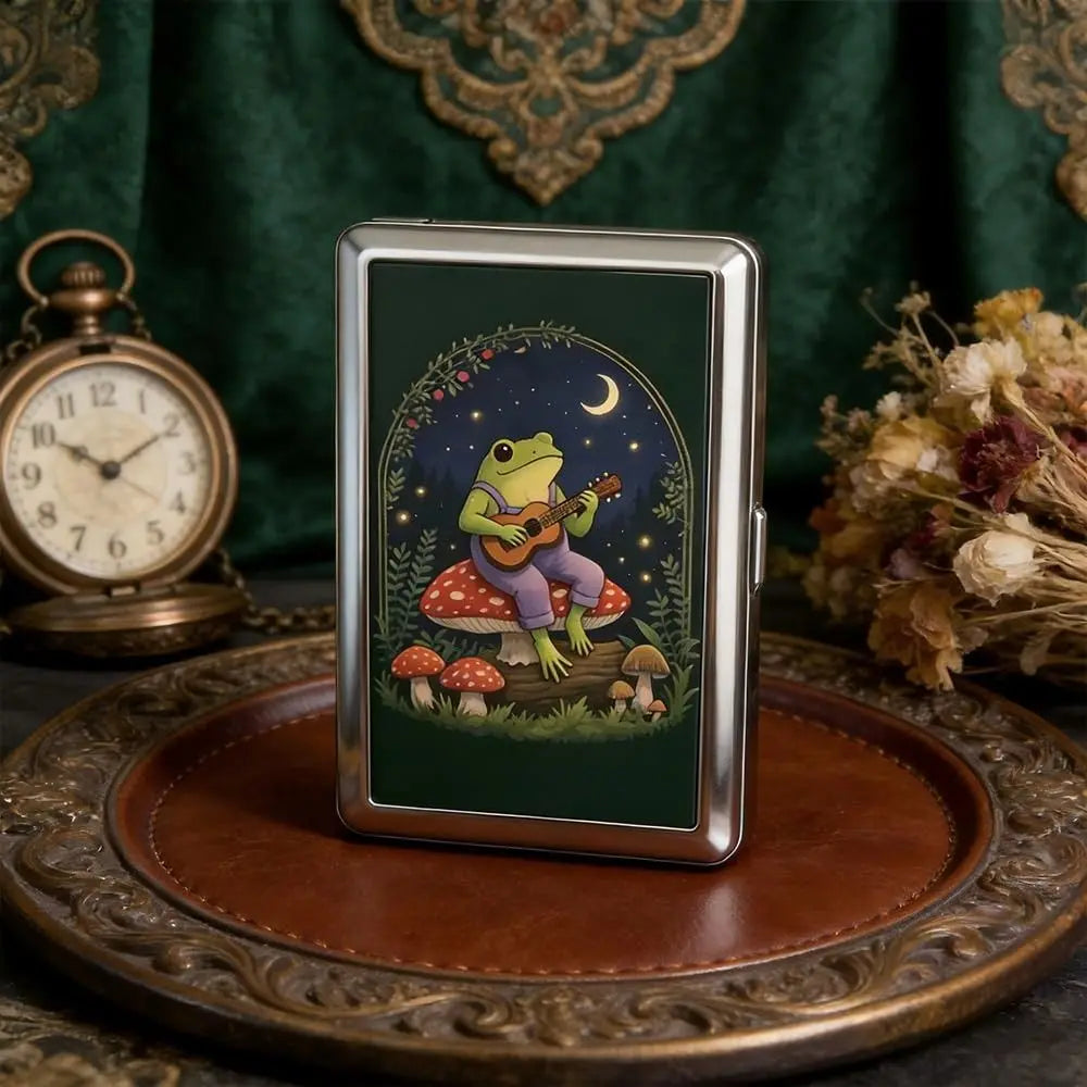 Vintage Metal Flip Card Case – Compact Pocket Card Holder