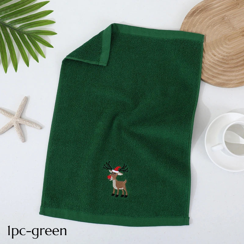 Vintage Christmas Cotton Towels – Santa & Reindeer Design