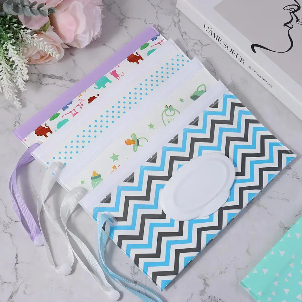 Flip Cover Wet Wipes Bag with Snap-Strap | Portable Pouch