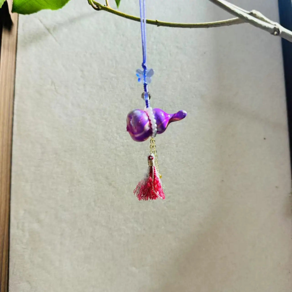 Retro Gourd Pendant Keychain – Cute Tassel Bag Charm