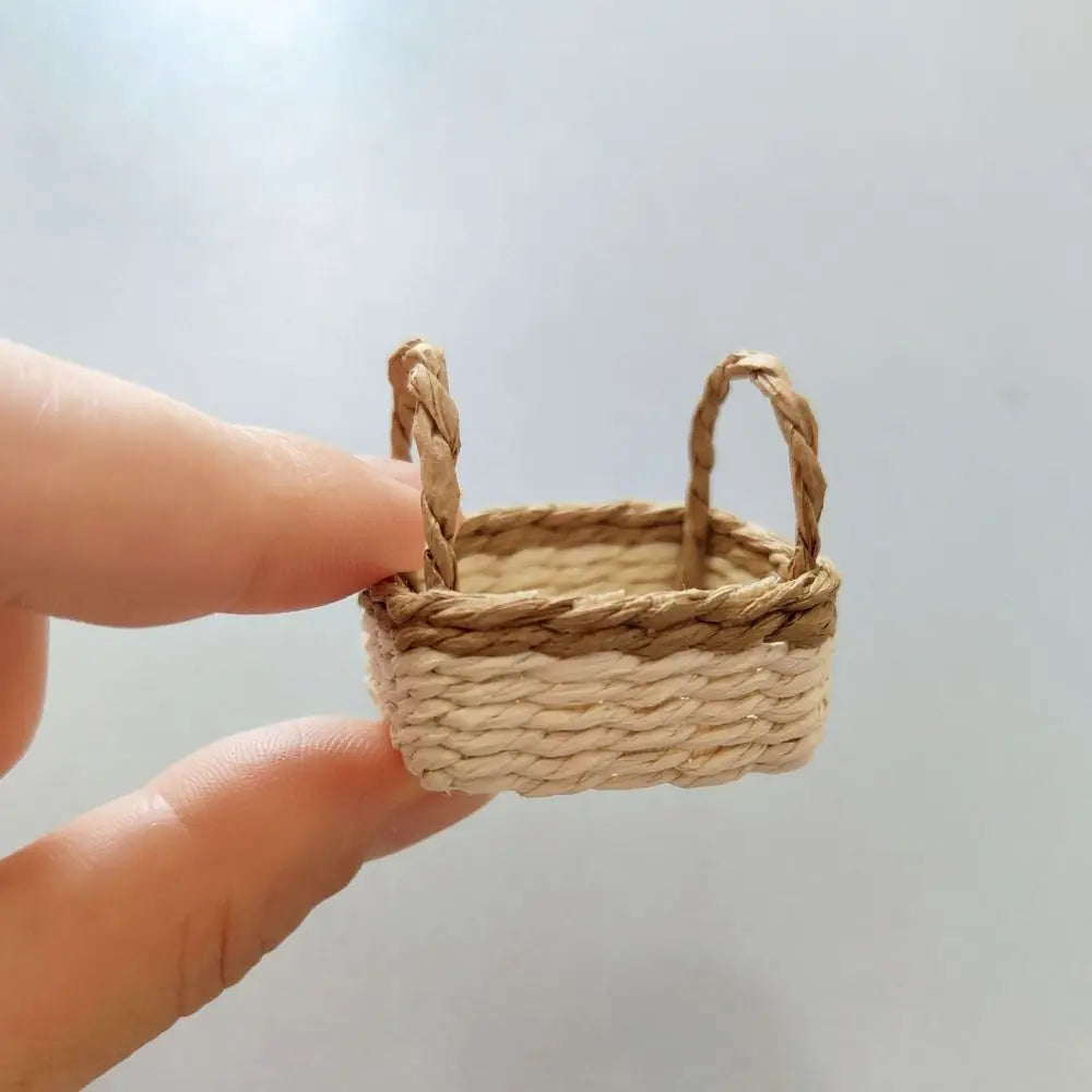 Miniature Hand-Woven Basket for BJD & Ob11 Dollhouse Decor