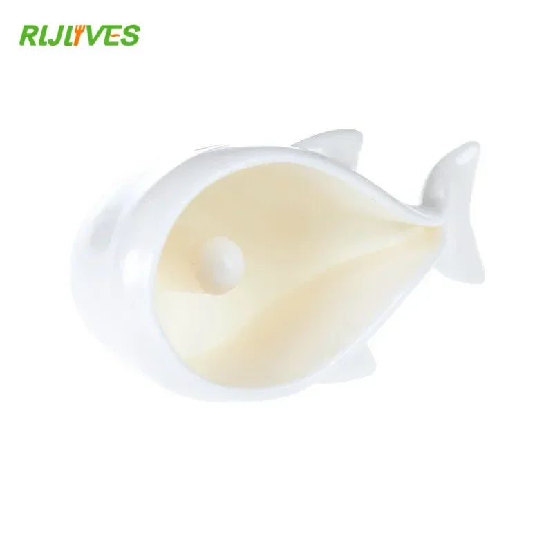 Cute Beluga Whale Fruit Fork Set – Novelty Kitchen Gadget