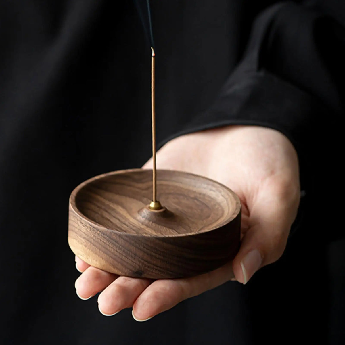 Wooden Round Incense Stick Holder – Portable Tabletop Burner