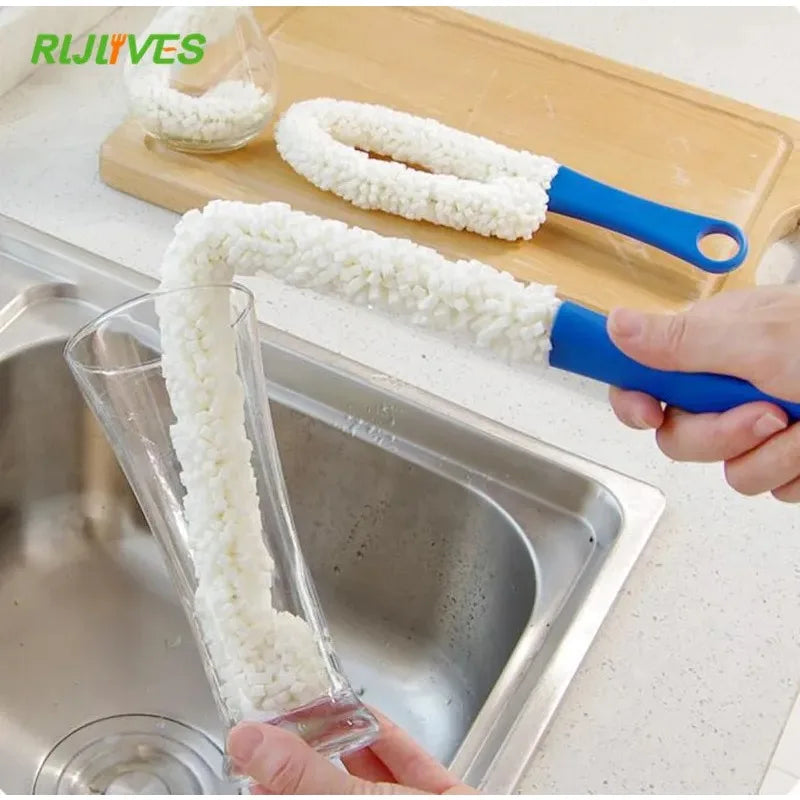Flexible Wand Sponge Brush – Wine Bottle & Decanter Cleaner