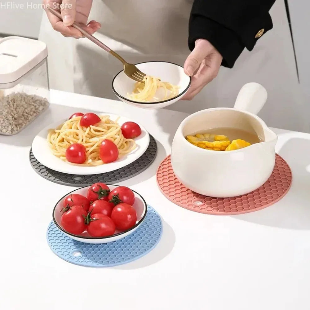 Round Silicone Kitchen Mat – Non-Slip Heat Resistant Trivet