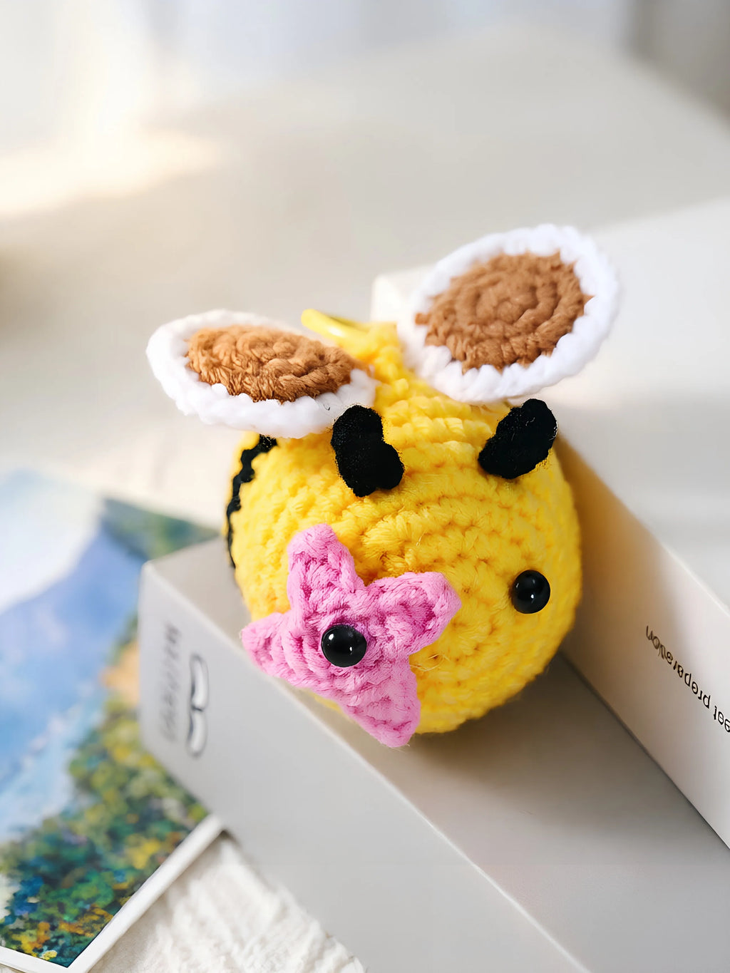 Handmade Crochet Bee Keychain – Cute Yarn Insect Pendant