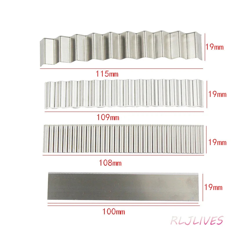 4-Piece Flexible Wave Blade Clay & Pottery Cutter Set
