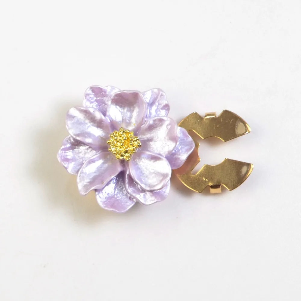 Pearlescent Gardenia Flower Button Covers – DIY Cuff Clips