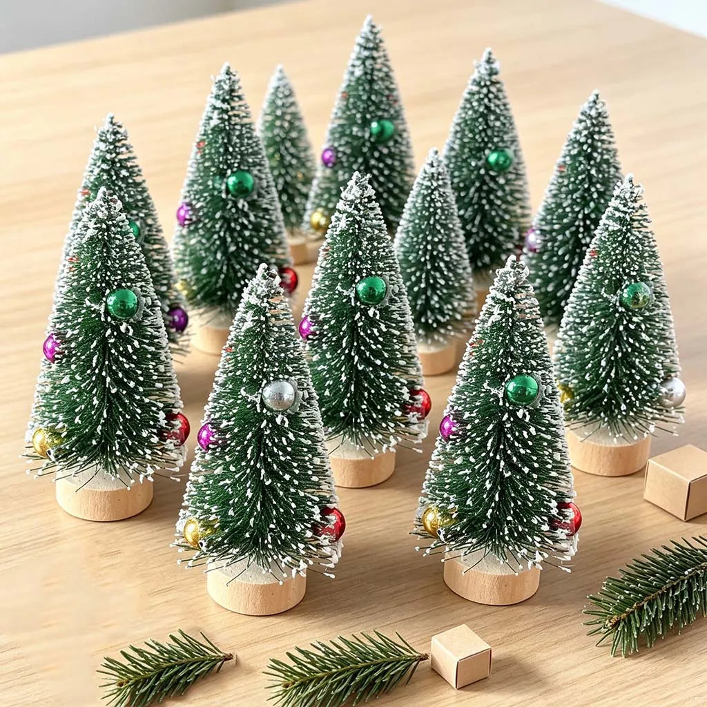Mini Christmas Tree Ornaments Beads & Pine Needles 5 Pack