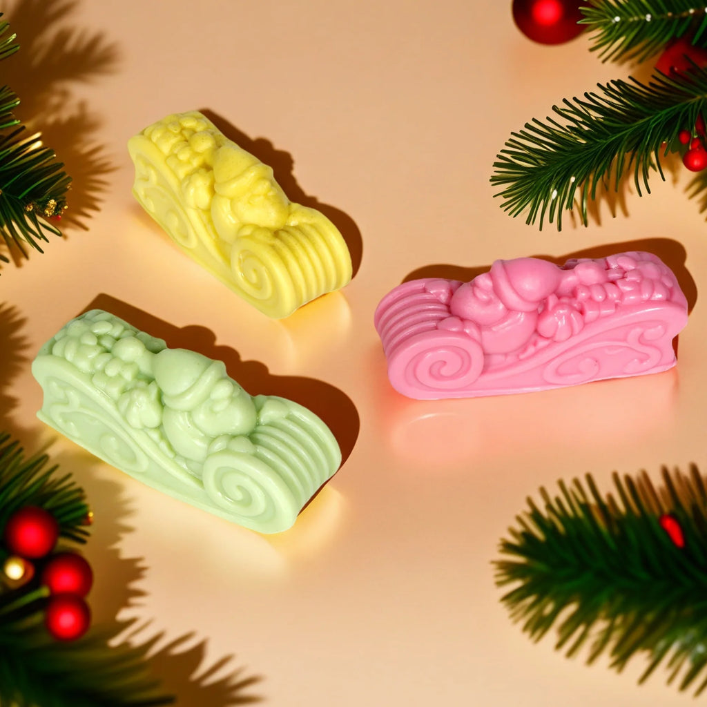 Santa Claus Sled Silicone Candle Mold – DIY Christmas Craft
