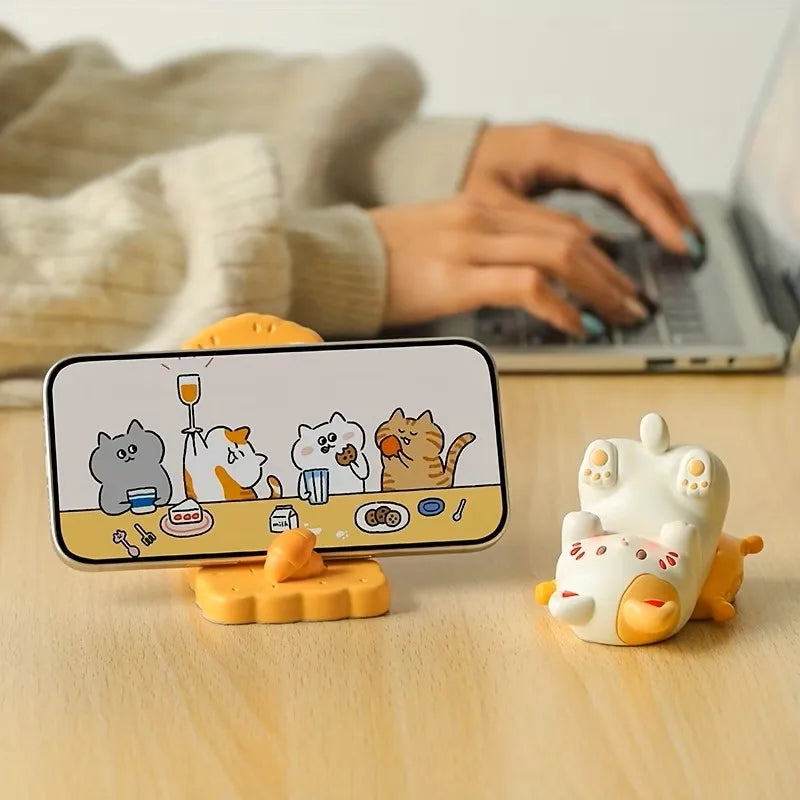 Cute Cat Phone Stand – Kawaii Animal Desk Decor & Mobile Holder
