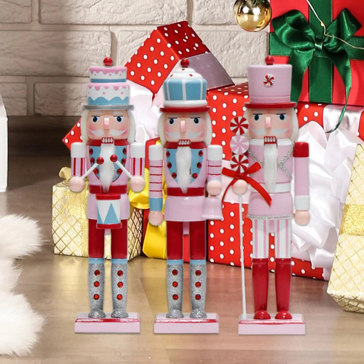 Wooden Nutcracker Soldier Figurine – Festive Christmas Decor