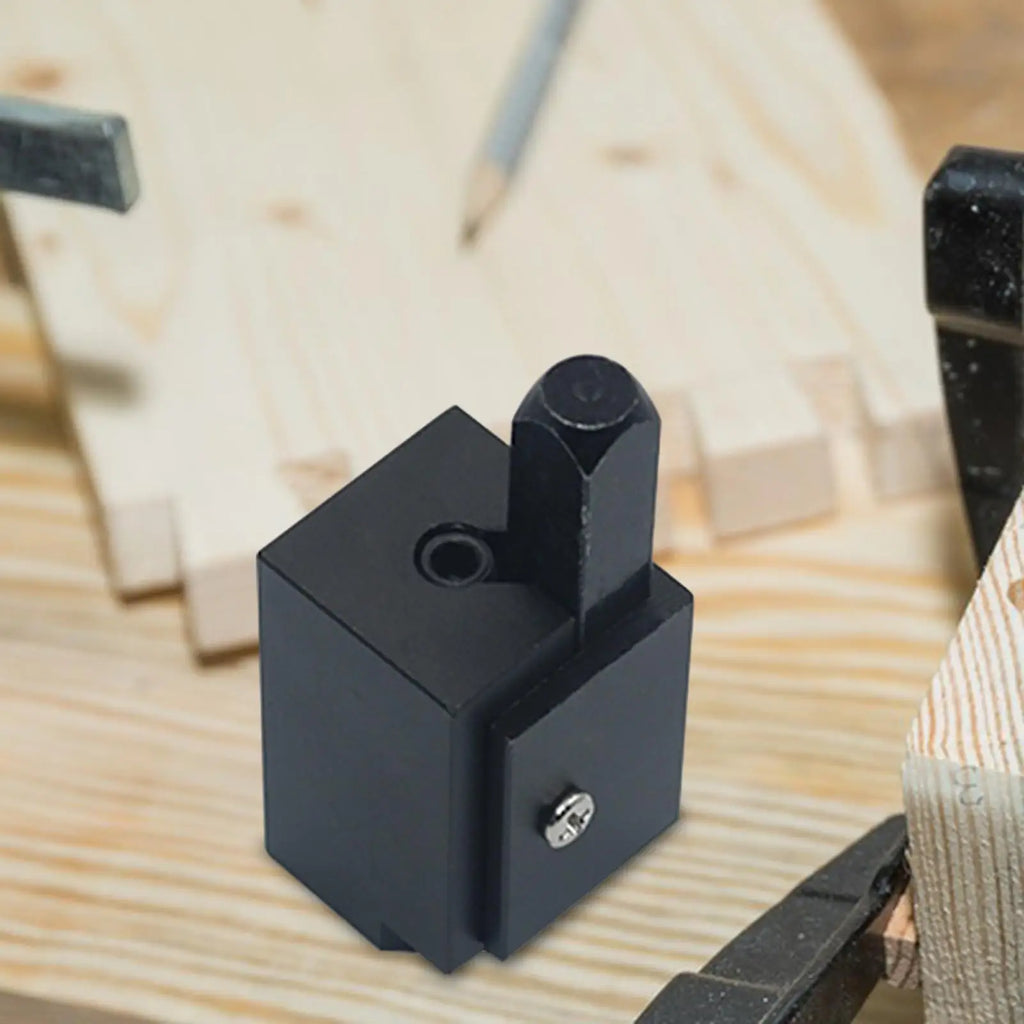 Metal Corner Chisel – Right Angle Mortise & Hinge Tool