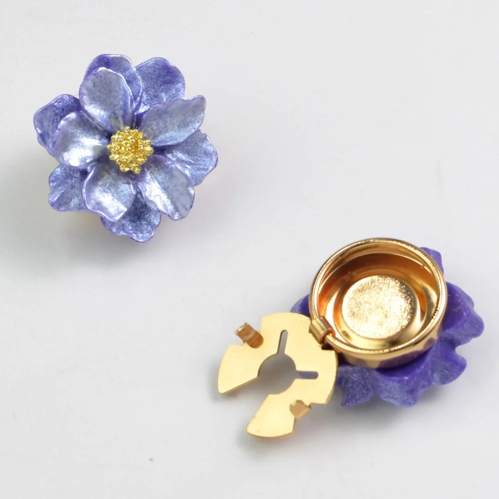 Pearlescent Gardenia Flower Button Covers – DIY Cuff Clips