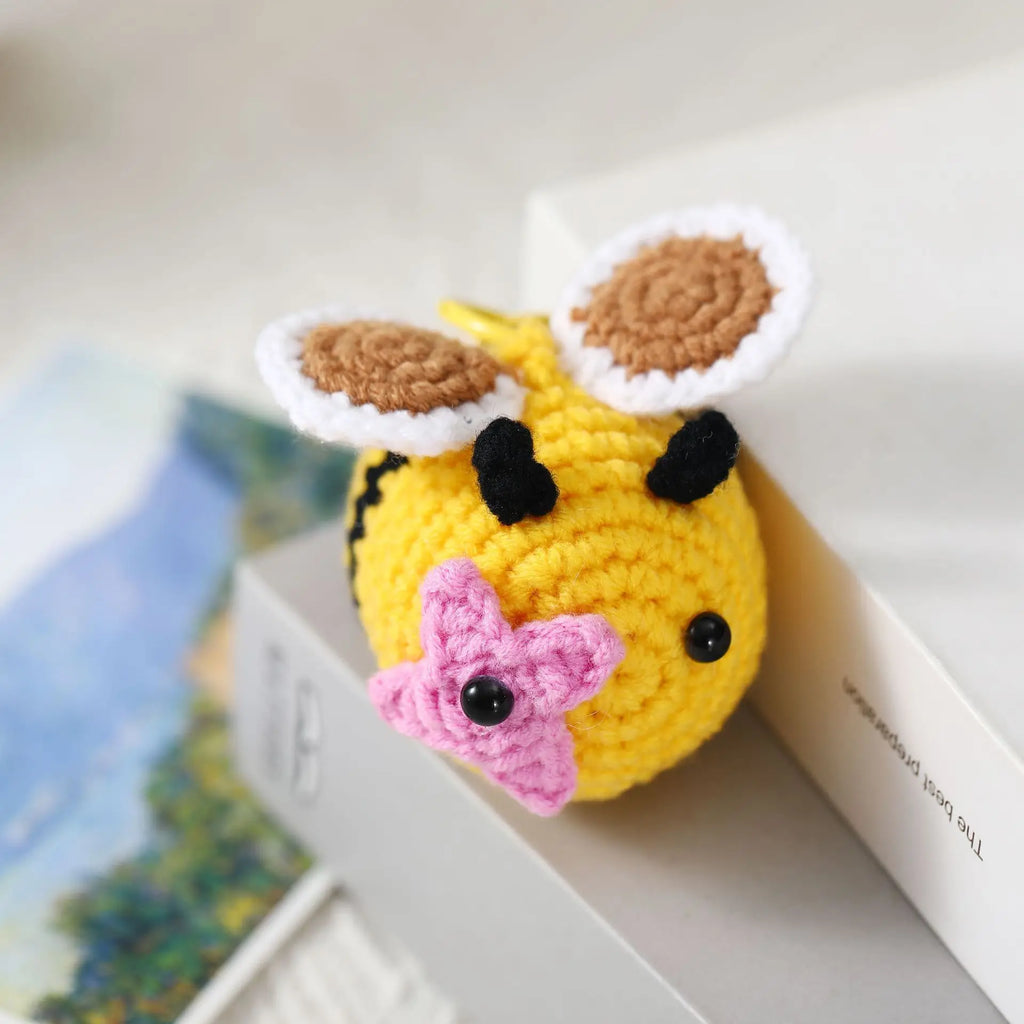 Handmade Crochet Bee Keychain – Cute Yarn Insect Pendant