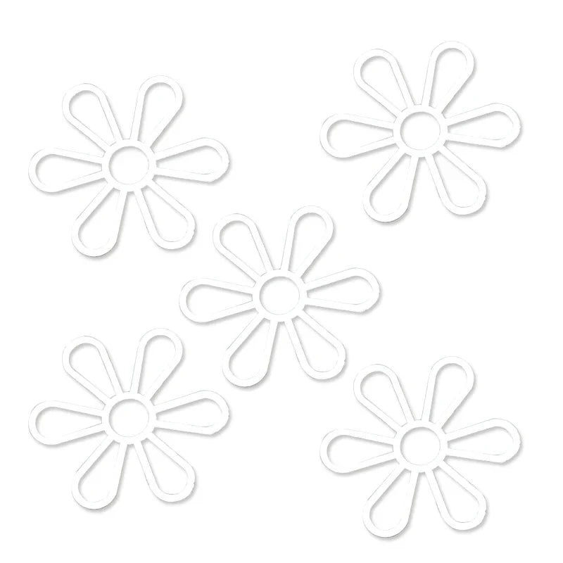50-Pack Plastic Six Petal Flower Weaving DIY Craft Accessories