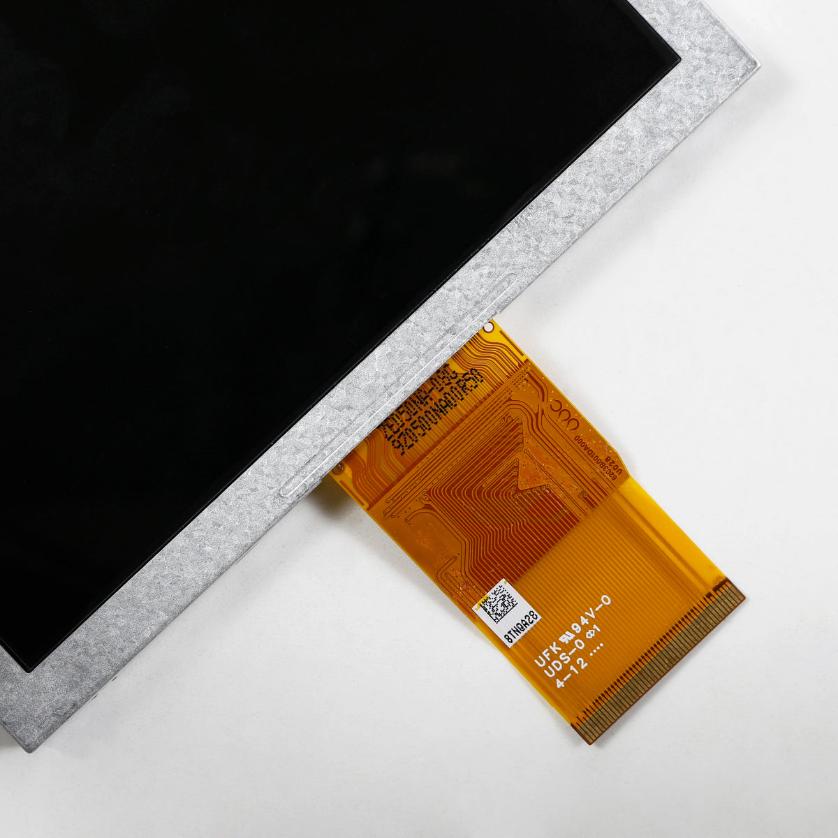 ZJ050NA-08C 5" TFT LCD Display 640×480 VGA 159PPI Panel