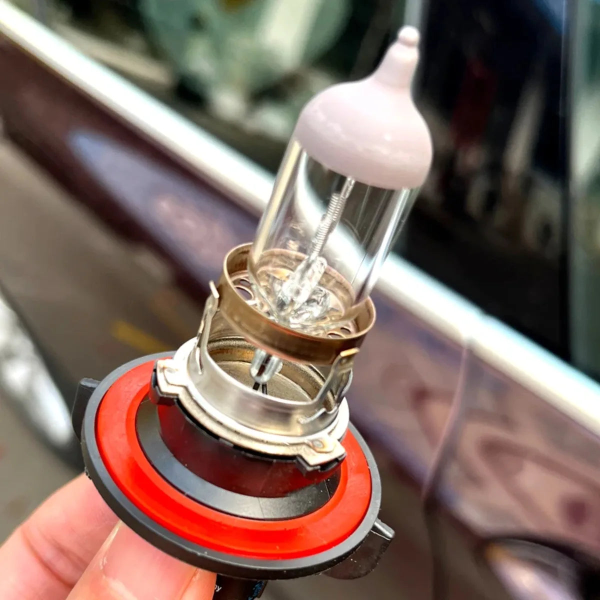 Philips Vision H13 Halogen Headlight Bulb 12V 60/55W 9008C1