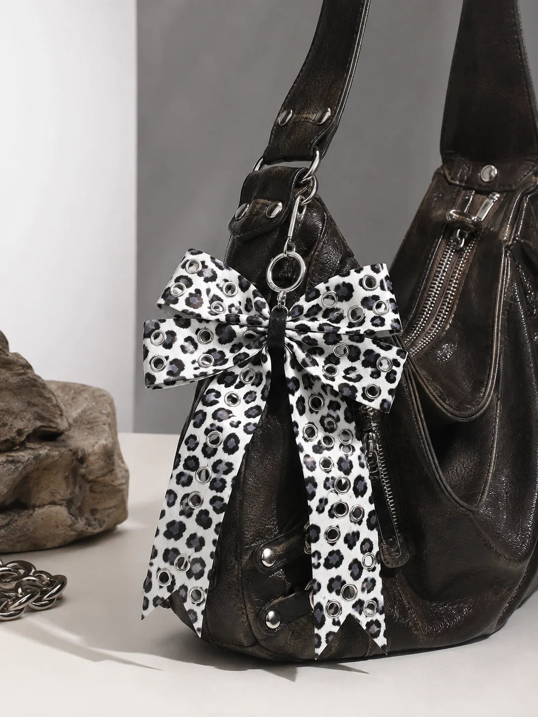 Y2K Punk Bow Bag Charm Keychain – Leopard & Cow Print