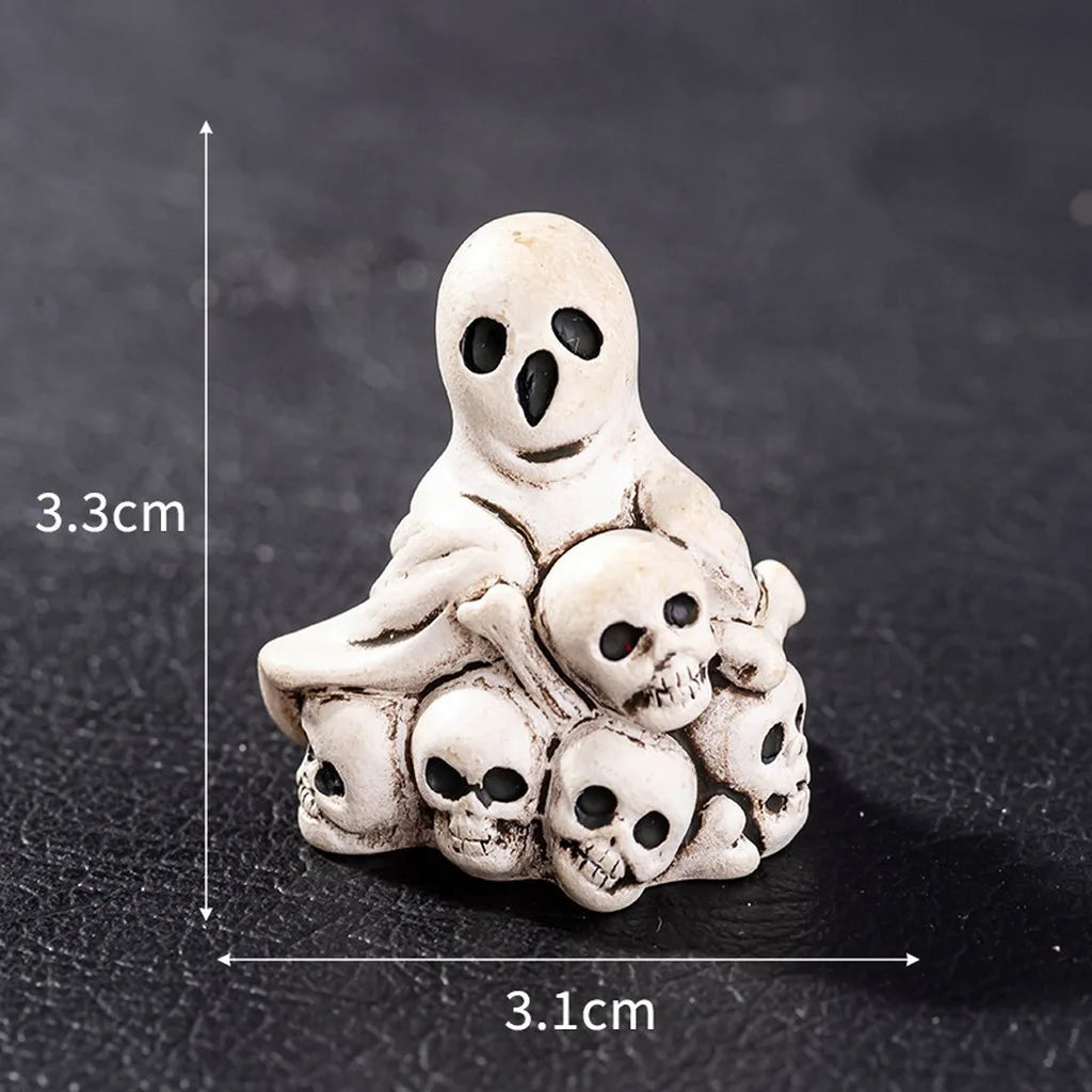 Resin Miniature Halloween Figurine | Desktop Holiday Décor